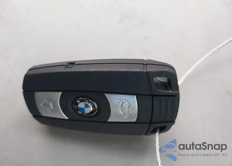 2006 BMW 330I z USA, uszkodzony, nr VIN WBAVB33586KS36348